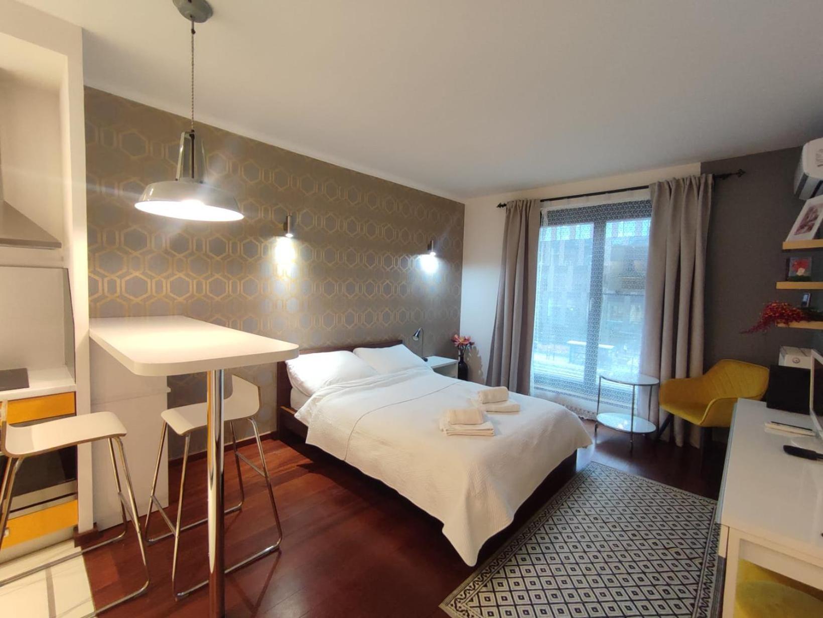 Jm Apartment Old Town Краков Экстерьер фото